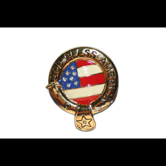 The AMERICAN Badge Pin Pinback Lilia E Design - Picture 1 of 5